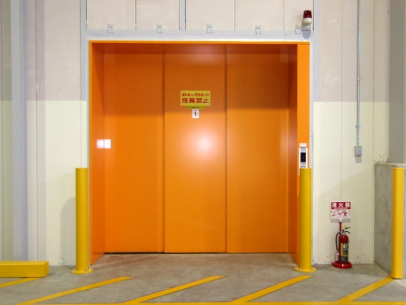 き 昇降機 エレベーター 黄色いドア2枚おまけ 天吊り 荷物運搬 [6-175146]